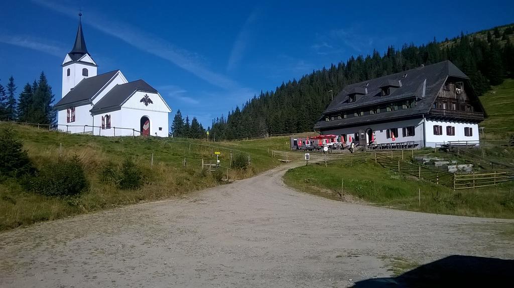 Übelbach兰德格拉夫宾馆公寓 外观 照片